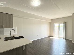 290 Liberty St N #310, Clarington, ON L1C0V5