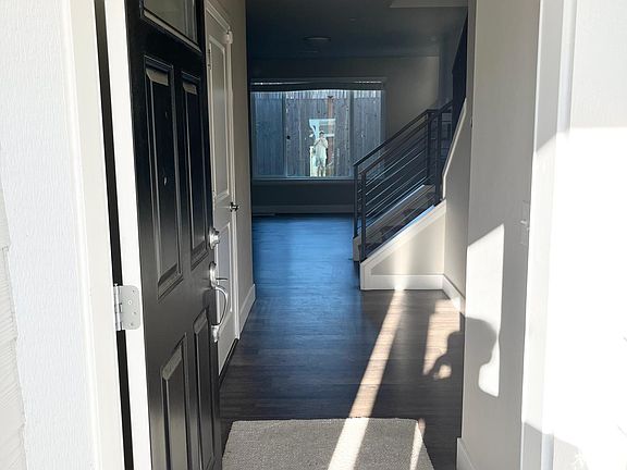 3rd image of 14911 16th Ave W
