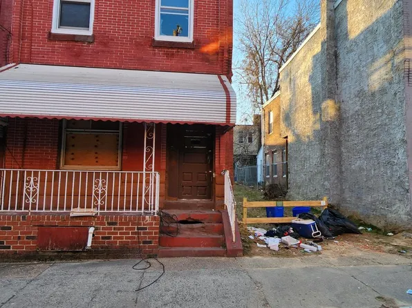 2316 N 17th St, Philadelphia, PA 19132