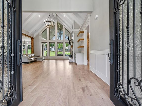 4th image of 852 Tom Miller Rd