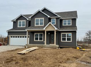 902 Hayden Dr, Yorkville, IL