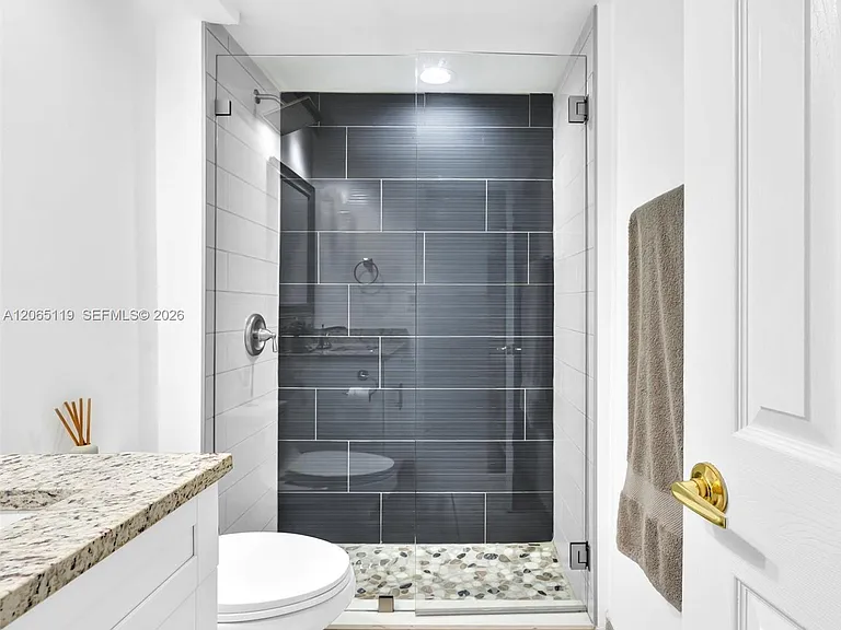 2451 S Brickell Ave #20M — Photo 36