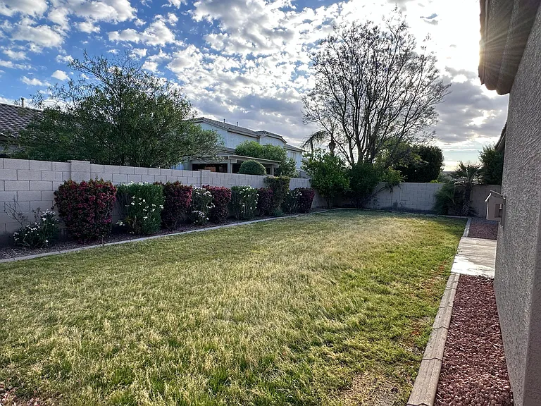 1884 E Locust Pl — Photo 42