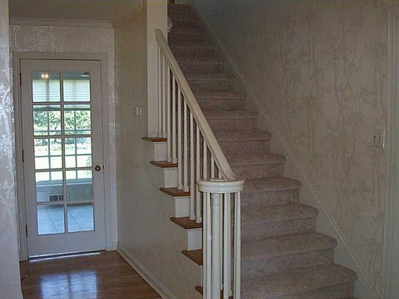 4th image of 311 Seminole Dr