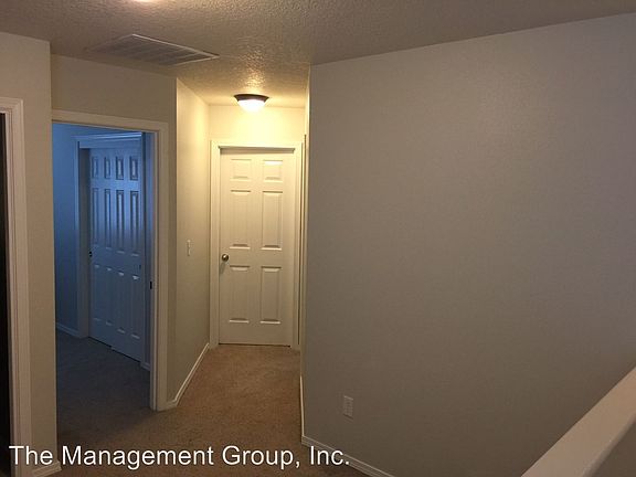 5th image of 5408 NE 74th Ave