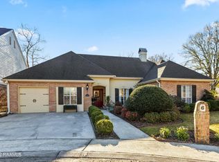 6 Heatherstone Dr, Lafayette, LA 70508