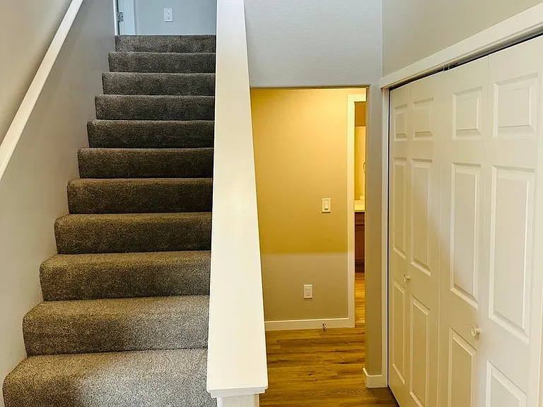 710 SE 135th Ct — Photo 19