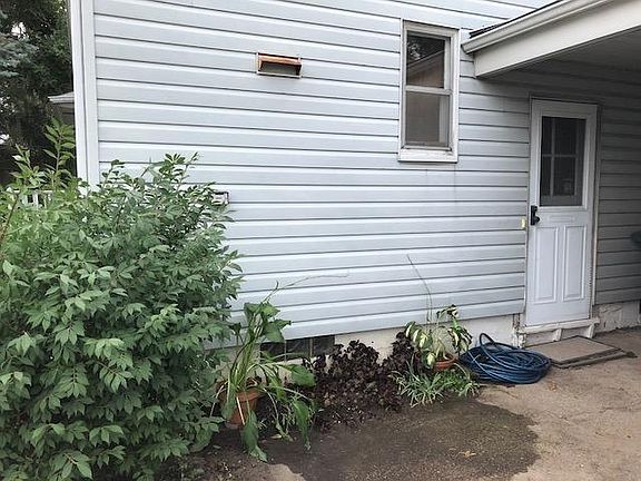3rd image of 1607 Glendale Blvd