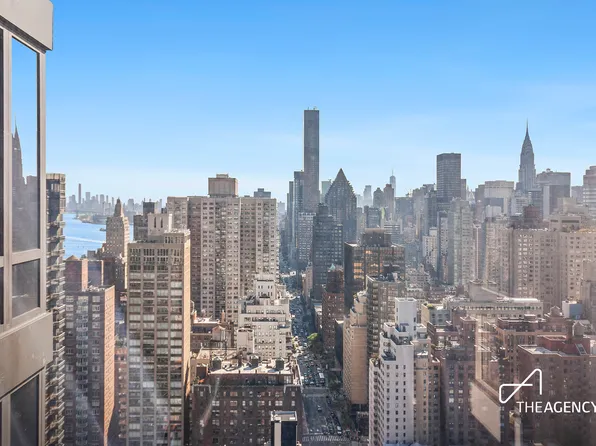 401 East 60th Street image 2 of 11