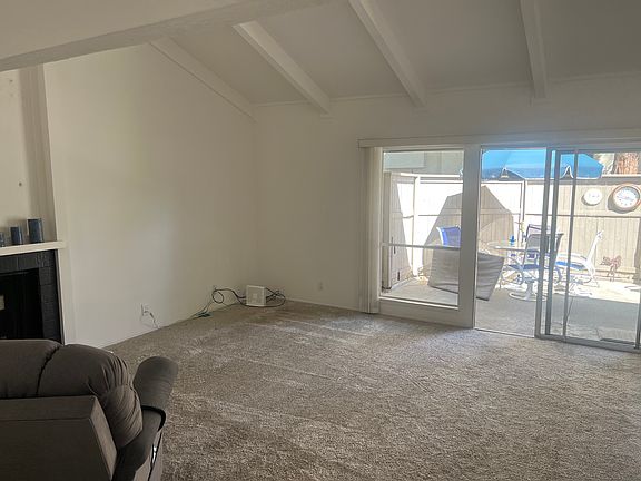 5th image of 19302 Vineyard Ln