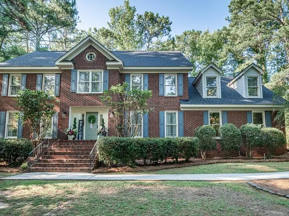 109 Glenridge Cir, Greenwood, SC 29646