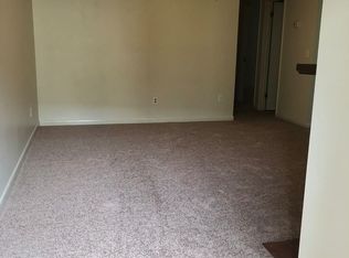 1874 Rim Rd #2, Fayetteville, NC 28314