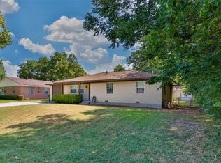 1634 Old Denton Rd, Gainesville, TX 76240
