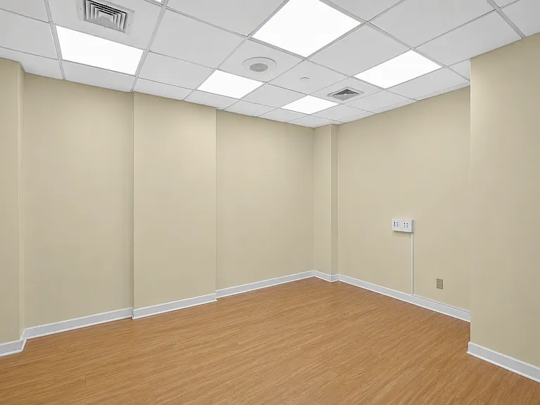 161 Madison Ave #10E — Photo 12
