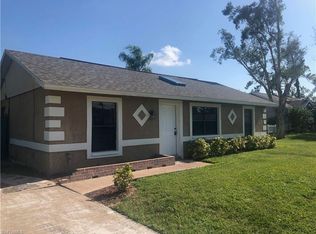 9220 King Rd E, Fort Myers, FL 33967