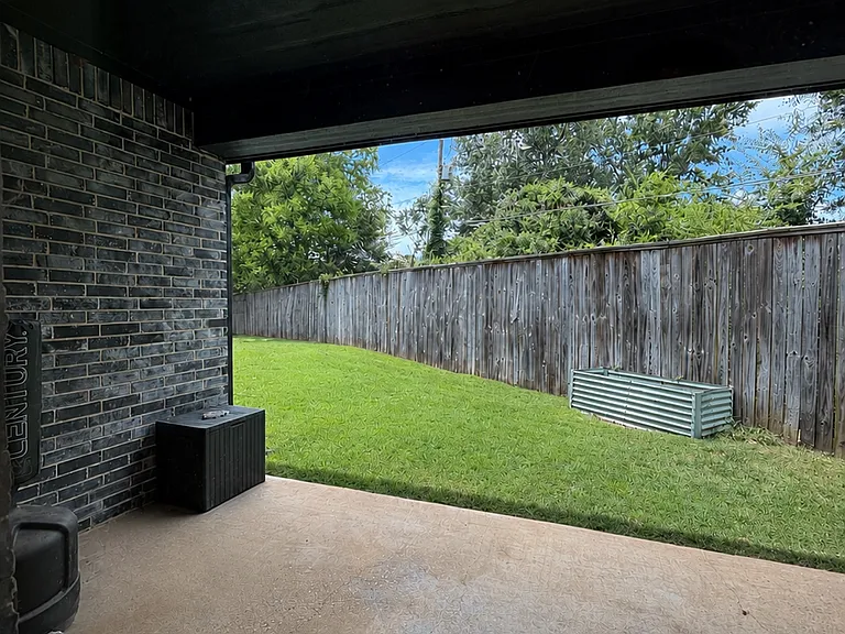 727 Cove Pl — Photo 31