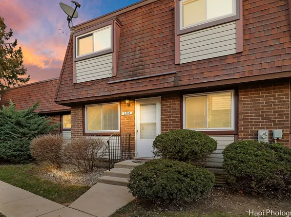 2508 Berkshire Ct, Waukegan, IL 60087