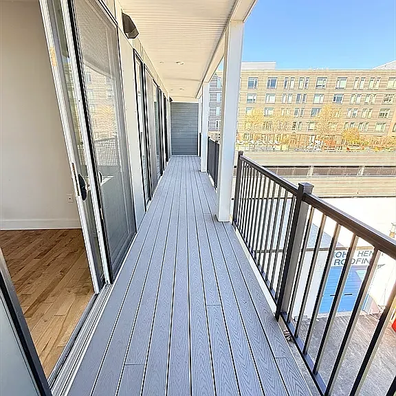 50 Hichborn St #407 — Photo 5