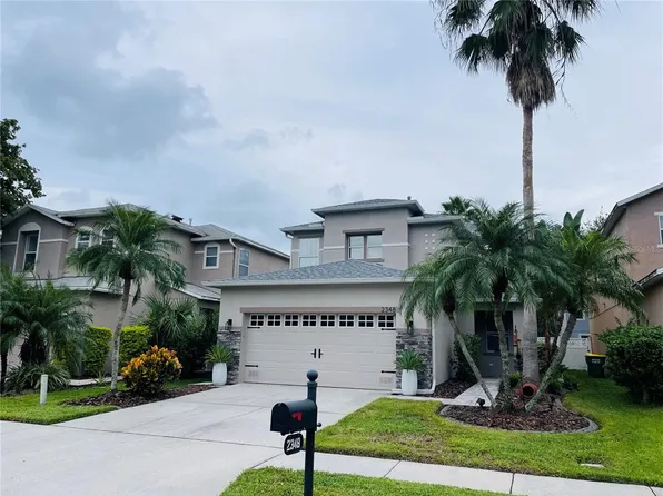 2348 Silvermoss Dr, Zephyrhills, FL 33544