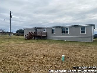 2nd image of 208 View Dr Unit B