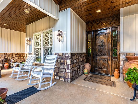 11th image of 1072 Cookson Creek Rd