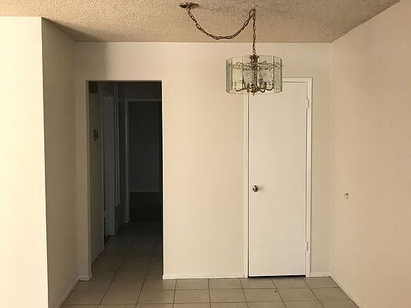 3rd image of 16755 Parthenia St Unit 1