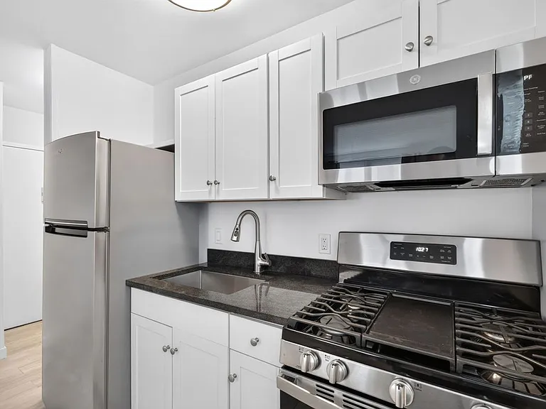 1 Walter Ave #42 — Photo 6