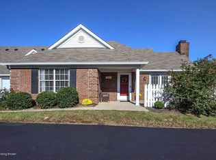 1007 Garden Pointe Pl, Lyndon, KY 40242