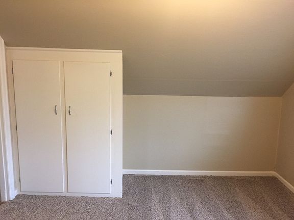 4th image of 2221 Broadway St APT 4