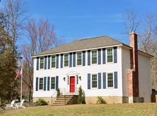 1 Nottingham Rd, Tyngsboro, MA 01879