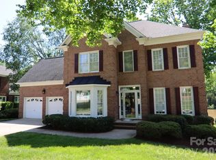 15537 Northstone Dr, Huntersville, NC 28078