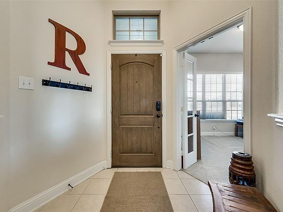 3rd image of 117 Haymeadow Dr