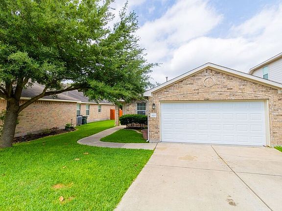 2nd image of 2100 Cambria Dr