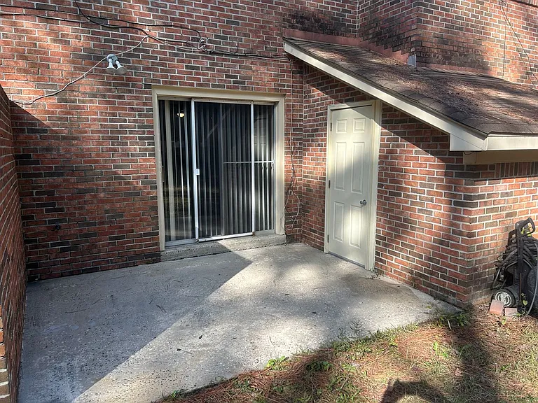 2904C Scotsman Rd — Photo 24