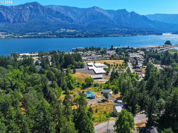 NW School St, Stevenson, WA 98648