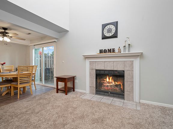 5th image of 1105 N Knollwood Dr