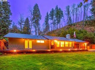 91035 Leashore Dr, Vida, OR 97488