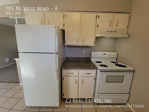 5th image of 205 NE West Wind A