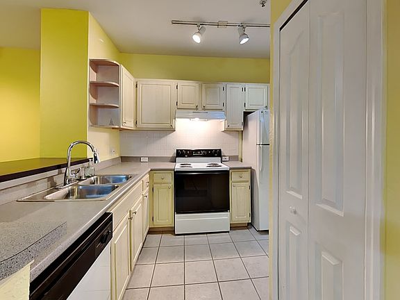 2nd image of 2740 Maitland Crossing Way Unit 103