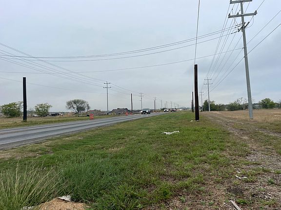 5th image of 7668 E Fm 1518 N