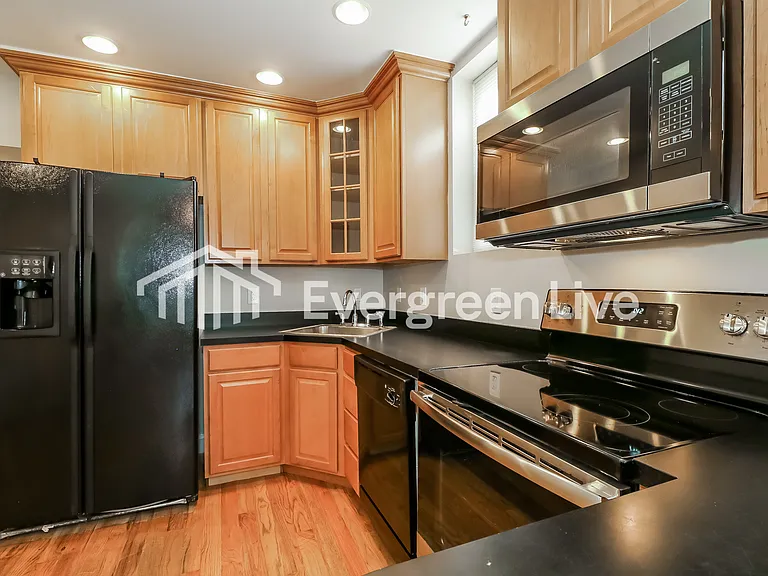 401 E Gittings St — Photo 7