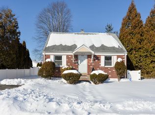 205 Rambler Ave, New Milford, NJ 07646