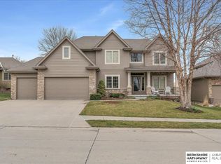 117 S 197th St, Elkhorn, NE 68022
