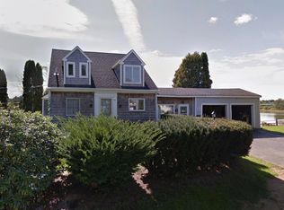 82 Driftwood Ln, Portsmouth, NH 03801