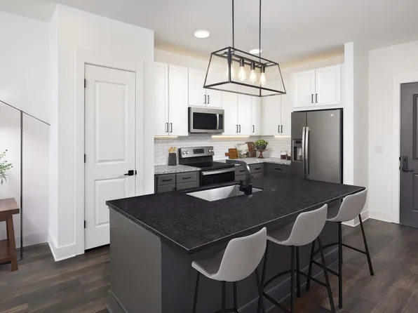 Camden West Nashville