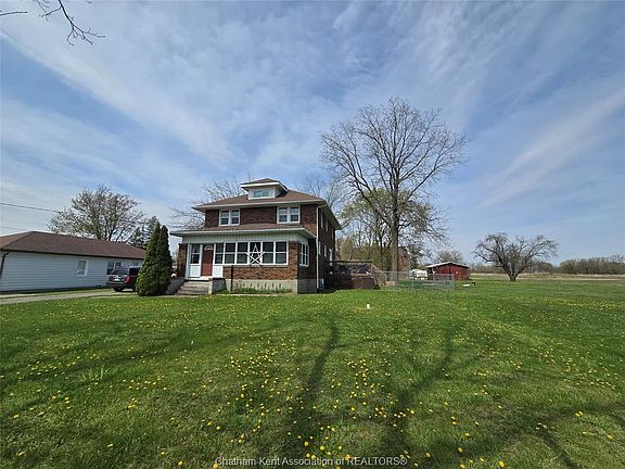4th image of 373 Colborne St