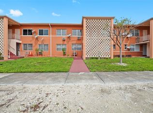 3571 SW 10th St #10B, Miami, FL 33135