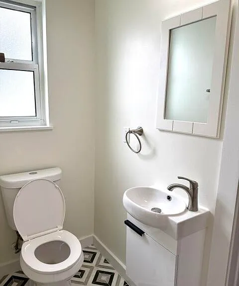 715 2nd Ave S #3 — Photo 6
