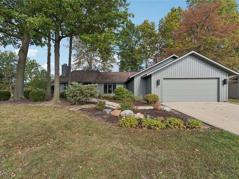 1st image of 8863 Riverwood Dr