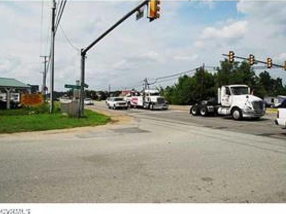 5th image of 11285 Washington Hwy